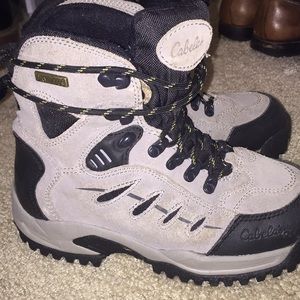 Women’s Cabela’s Boot (Lite Runner Style)